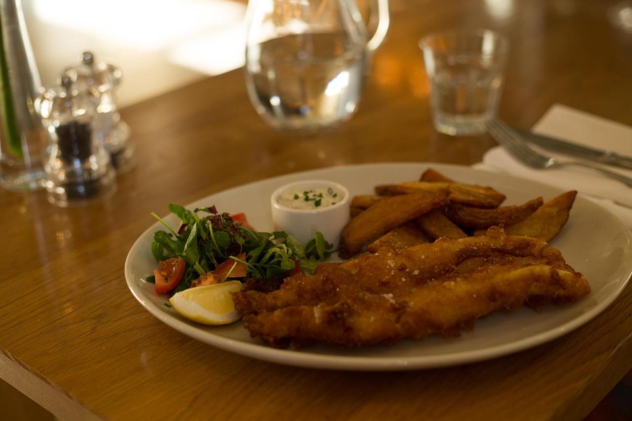 Collingwood Arms Hotel Cornhill on Tweed Eksteriør bilde