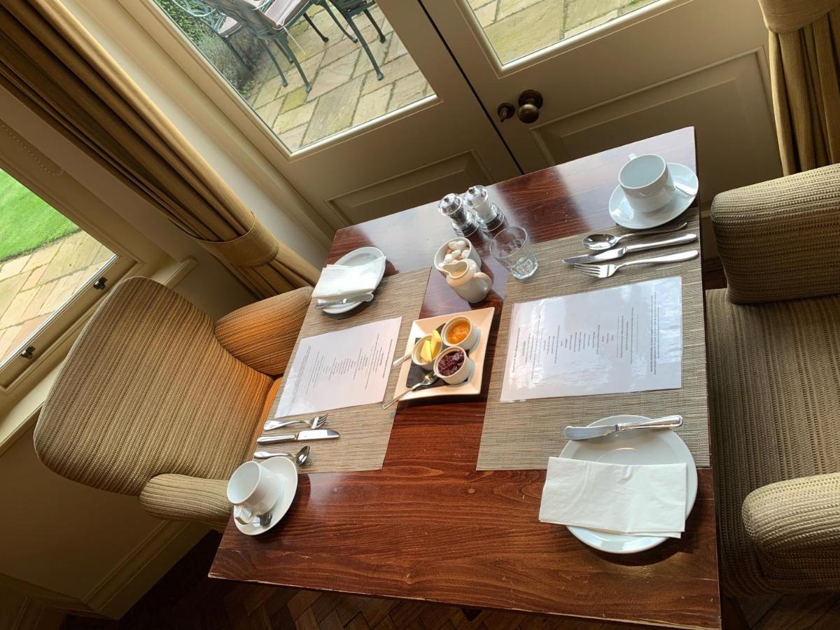 Collingwood Arms Hotel Cornhill on Tweed Eksteriør bilde